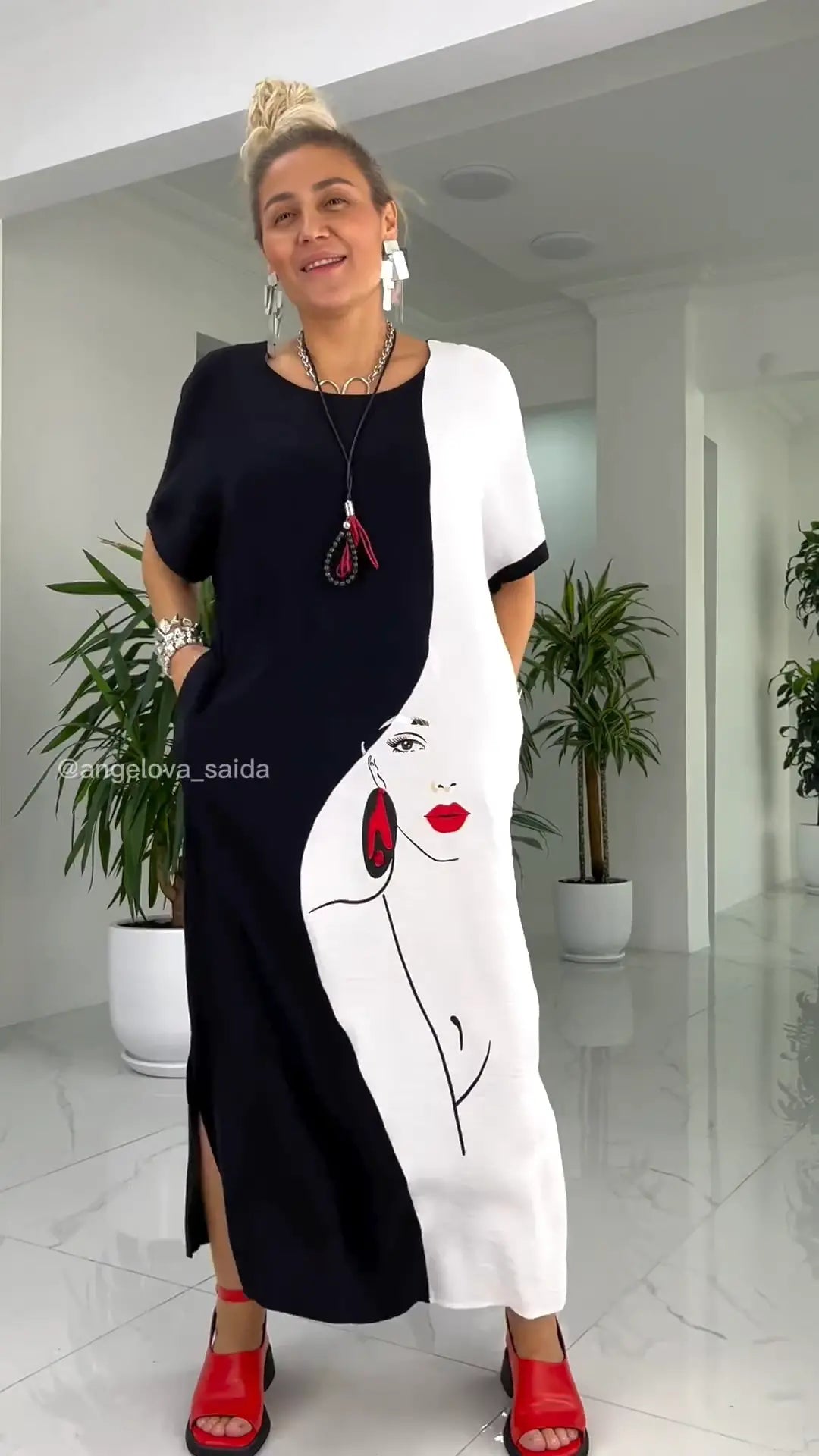 🌼49% de réduction👗Belle robe longue ample avec imprimé visage abstrait en noir et blanc