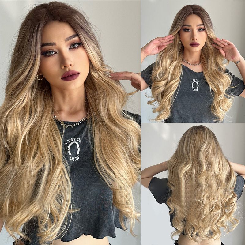 Belle perruque de cheveux bouclés moelleux