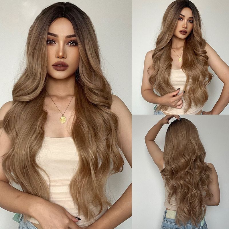Belle perruque de cheveux bouclés moelleux