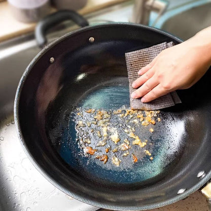 Portes de limpieza de cocina: una alternativa a las bolas de lana de acero