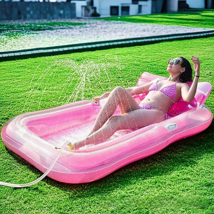 💦Aufblasbare Pool-Sonnenliege – mit automatischer Sprühkühlung. Abnehmbares Kissen, Getränkehalter und Sicherheitsgriffe. Geeignet für 2 Erwachsene (bis 159 kg). Ideal für Garten oder Strand! 🏖️🌞