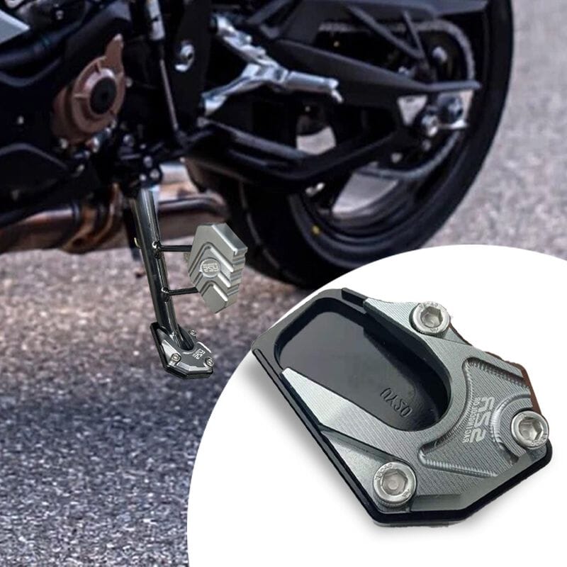 🛵 50% RABATT! 🎉 Motorrad-Ständerfuß-Verbreiterung – Mehr Stabilität, Einfache Montage & Rostfester Stahl 🔩📦
