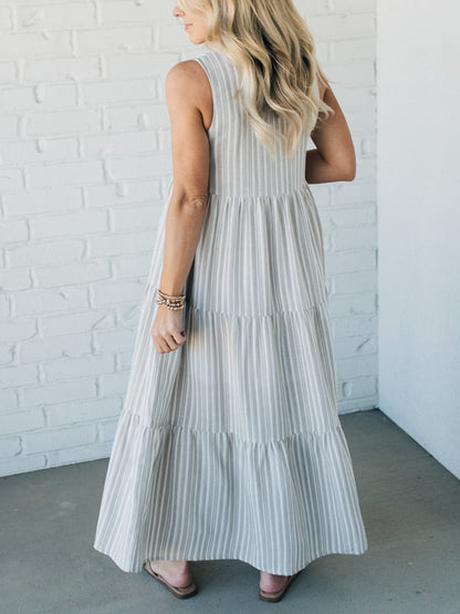 🔥50% de réduction 🔥Robe boutonnée à col en V et rayures sur le devant 👗Achetez-en 2 et économisez 10 %