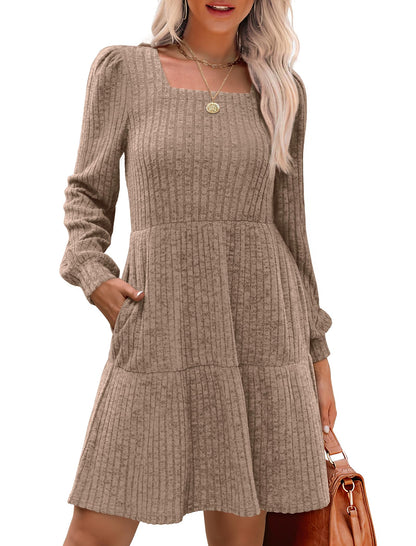🔥Solange der Vorrat reicht 40 % Rabatt!🎉 🍂Damen geripptes Kleid mit quadratischem Ausschnitt und Laternenärmeln