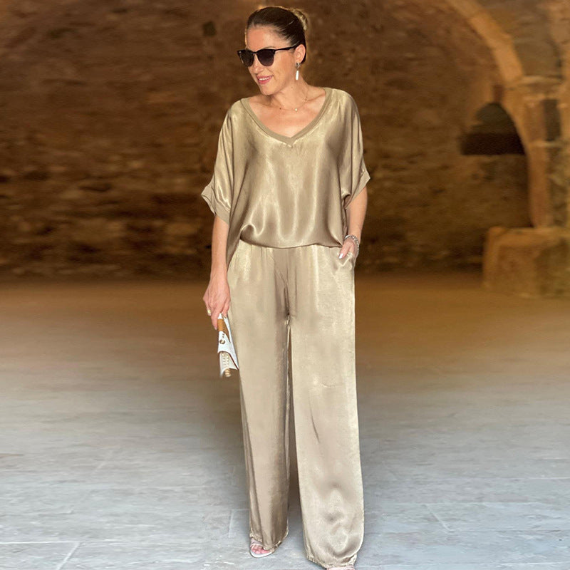 💃Elegant shiny two-piece set with V-neck in plus size