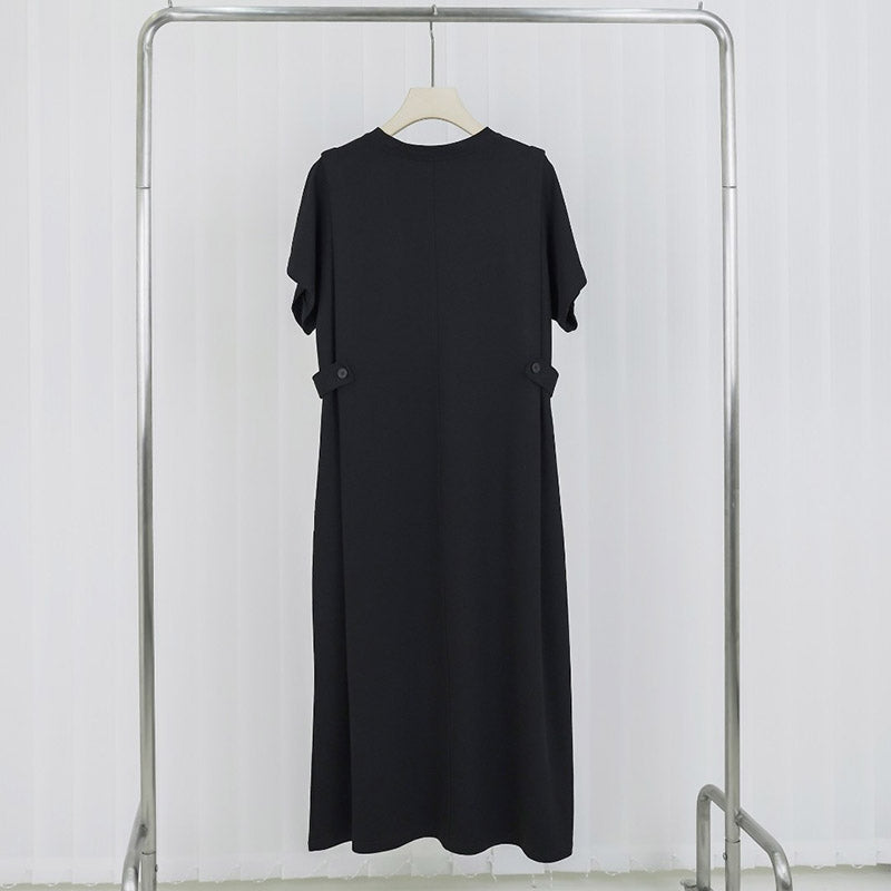 Summer leisure dress for women in a relaxed fit