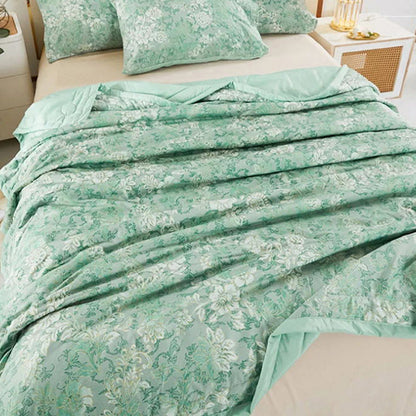 Cooling soft summer blanket