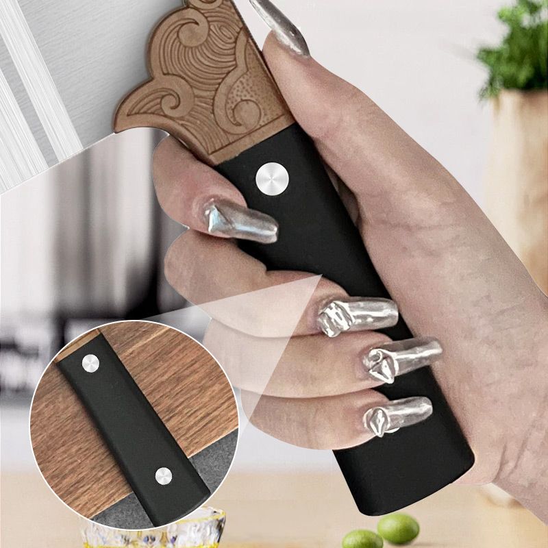 Coltello da cucina forgiato, affilato e resistente