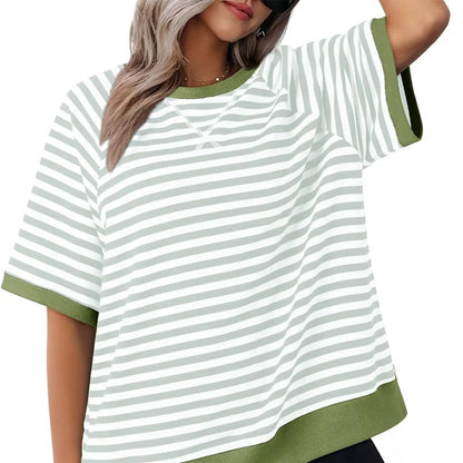 Gestreepte t-shirts van oversized voor vrouwen