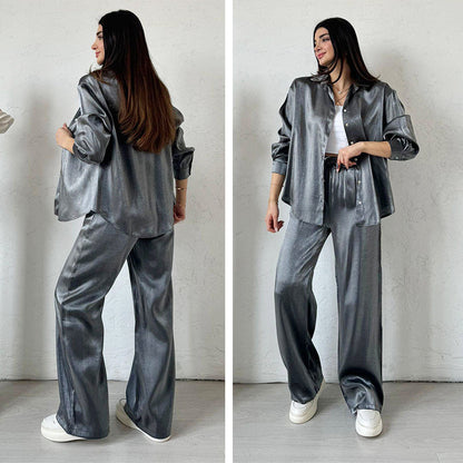 Abiti alla moda in 2 parti: camicia e pantaloni lucenti con gamba larga e vita alta