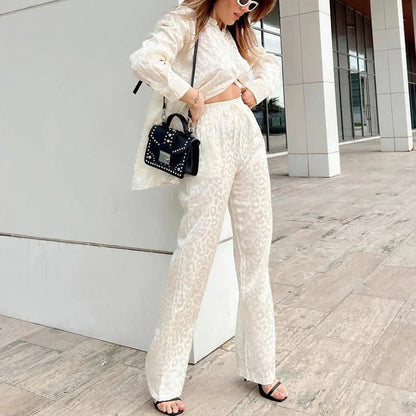 Due parti set con modello leopardo per le donne