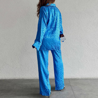 Due parti set con modello leopardo per le donne