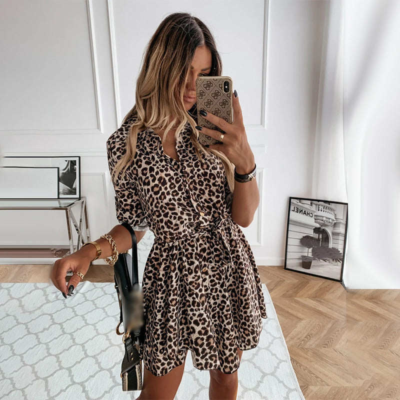 Abito a camicia corta con motivi animali per donne
