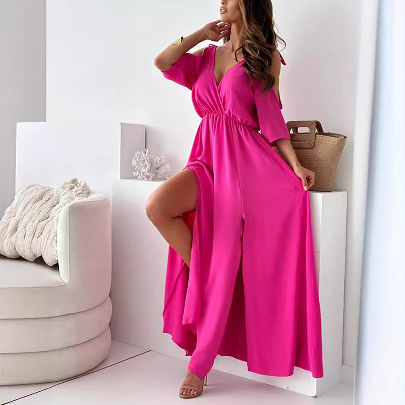 Robe élégante et sexy avec un col en V et une fente latérale pour les femmes