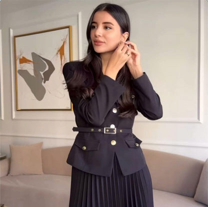 🎄Offres spéciales de Noël 50% de réduction🎄Ensemble deux pièces pour femme avec blazer à revers et jupe plissée (avec ceinture)