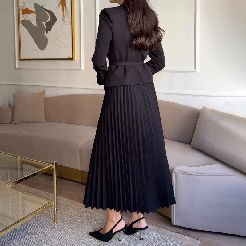 🎄Offres spéciales de Noël 50% de réduction🎄Ensemble deux pièces pour femme avec blazer à revers et jupe plissée (avec ceinture)