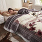 Luxuriöse, bedruckte Kingsize-Decke für das Bett