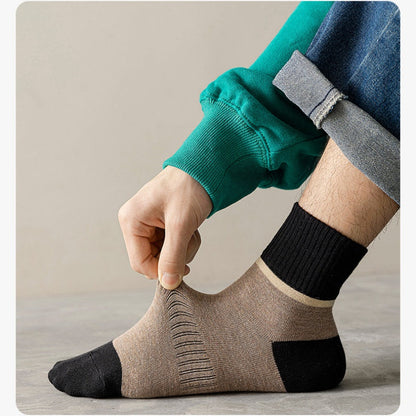 Men comfortable, breathable socks with color block design