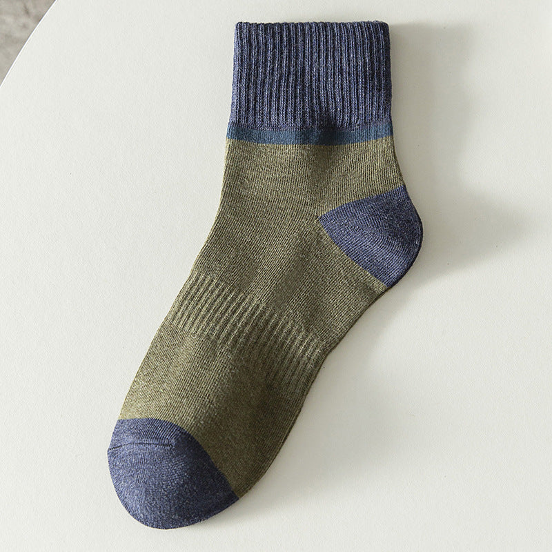 Men comfortable, breathable socks with color block design