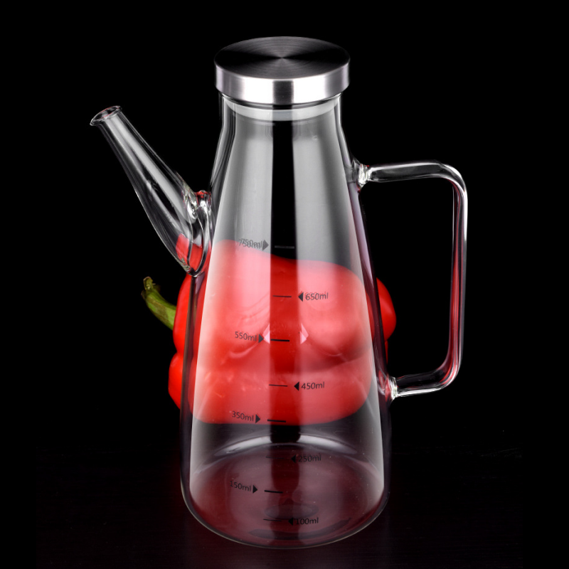 Ölspenderflasche mit tropffreiem Auslauf