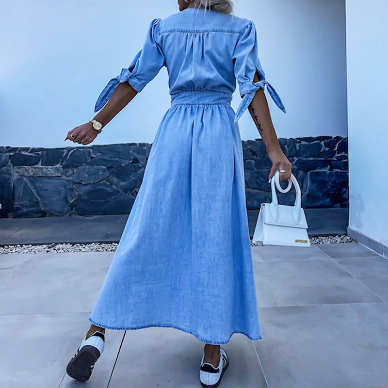 ✨Nytt om våren! - 🧥Damekjole i denim med V-hals og knapper foran