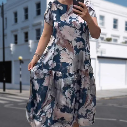 Lös cirkulär halsringning Kort -sleeved klänning med blommönster