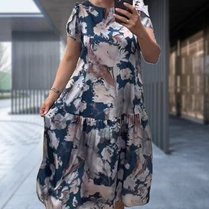 Lös cirkulär halsringning Kort -sleeved klänning med blommönster