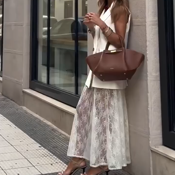 2-part set of sleeveless blazer vest and top skirt