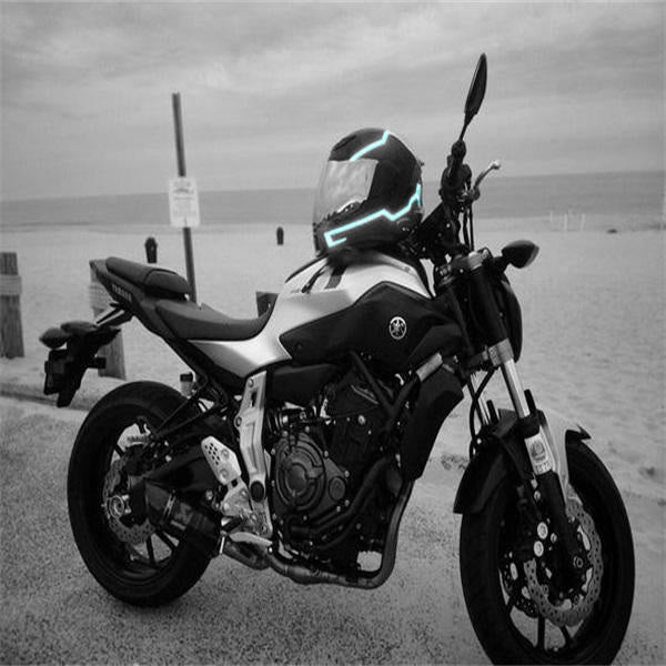 Luce a LED del casco motociclistico