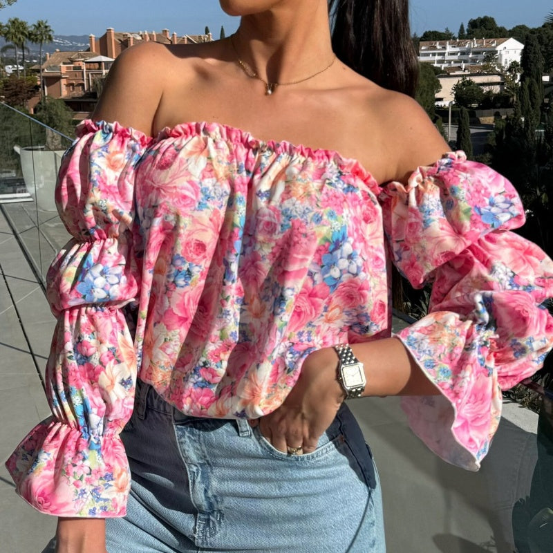 Off-shoulder-bluse med blomstertrykk og elastisk elastisk bånd på halsen