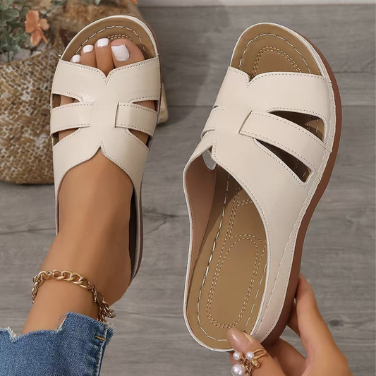 Synthetic leather with a flat sole for women