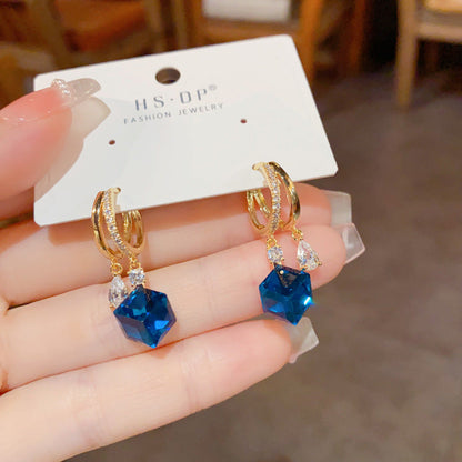 💎Orecchini a cerchio blu con cristalli artificiali