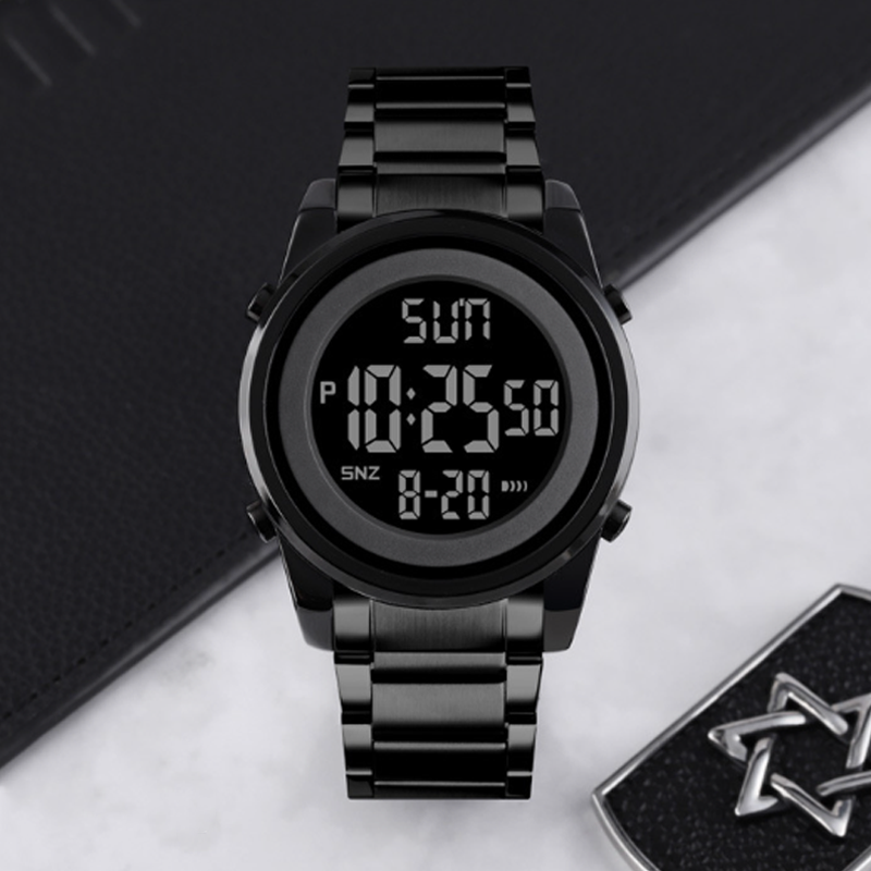 Multifunktionale digitale Business-Uhr mit Metallarmband