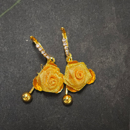 🔥Solange der Vorrat reicht 40 % Rabatt!🎉Die goldenen Jahre- Vielseitige goldene Rosen-Ohrringe für Damen