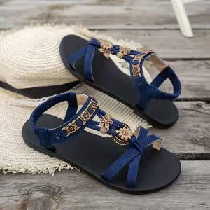 👡 50% RABATT! 🌼 Flache Damen-Sandalen – Runde Zehen, atmungsaktiv & Blumen-Dekor – Verstellbarer Knöchelriemen – ideal für Strand, Spaziergänge oder den Alltag ✨