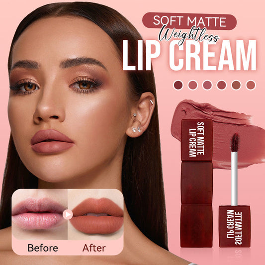 Weiche, matte, schwerelose Lippencreme