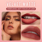 Weiche, matte, schwerelose Lippencreme