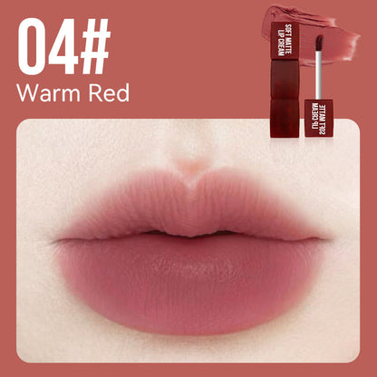 Weiche, matte, schwerelose Lippencreme