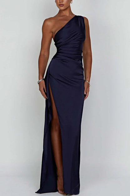 🌟50% Rabatt⏰ Satinkleid in Maxilänge mit Schlitz und Drapierung, One-Shoulder-Design