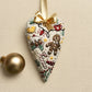 Herzförmiges, handgesticktes Weihnachts-Set