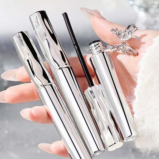 🔥Solange der Vorrat reicht 40 % Rabatt!🎉Wasserfeste Faser-Mascara – Sofortige Länge & Schwung
