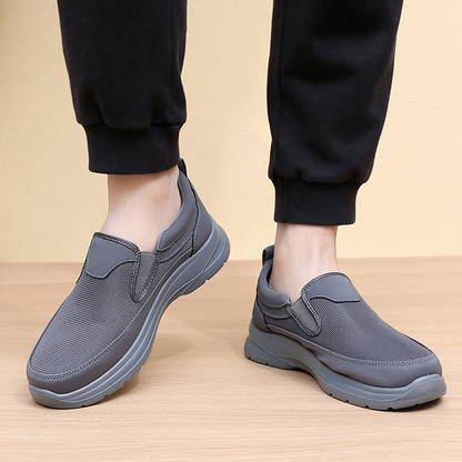 👟 49% RABATT JETZT! ✨ Herren Orthopädische Atmungsaktive Slipper-Sneakers - Fußgewölbe Unterstützung mit Memory-Schaum Einlegesohlen für Ganzägigen Komfort 🏃‍♂️💨