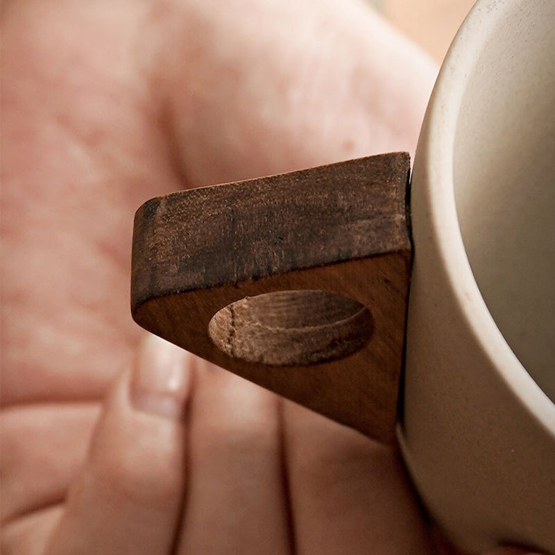 🔥Solange der Vorrat reicht 40 % Rabatt!🎉Vintage-Kaffeebecher mit Holzgriff und Untertasse ☕️