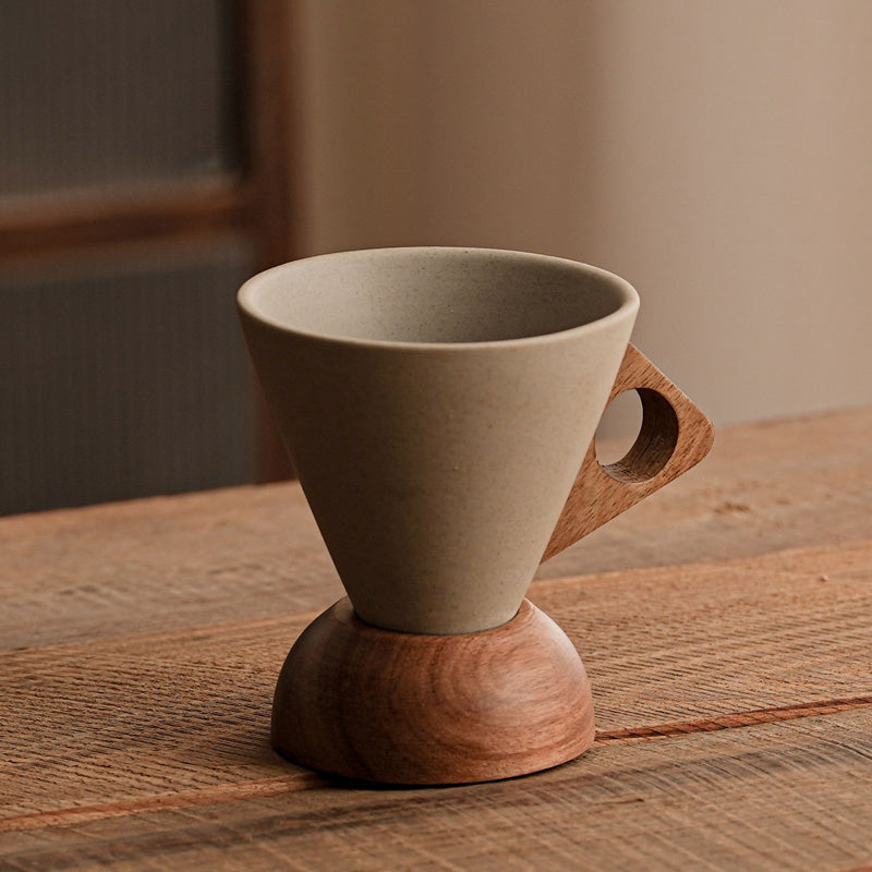 🔥Solange der Vorrat reicht 40 % Rabatt!🎉Vintage-Kaffeebecher mit Holzgriff und Untertasse ☕️