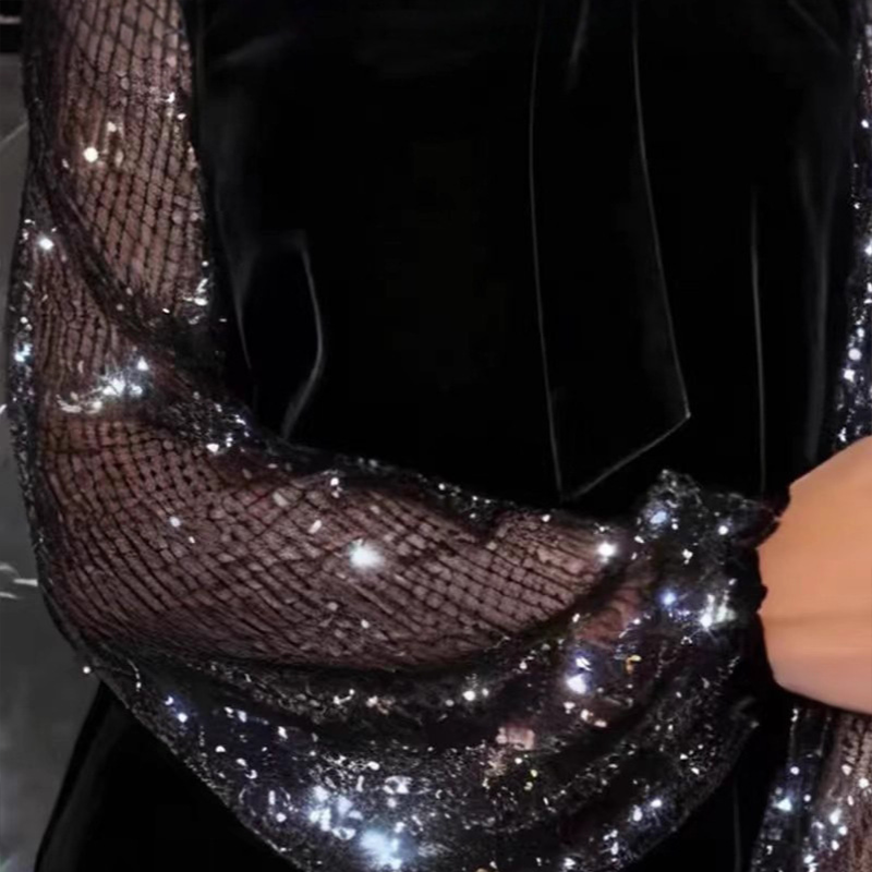 🔥Solange der Vorrat reicht 40 % Rabatt!🎉Damen Paillettenkleid mit Schleife am Kragen