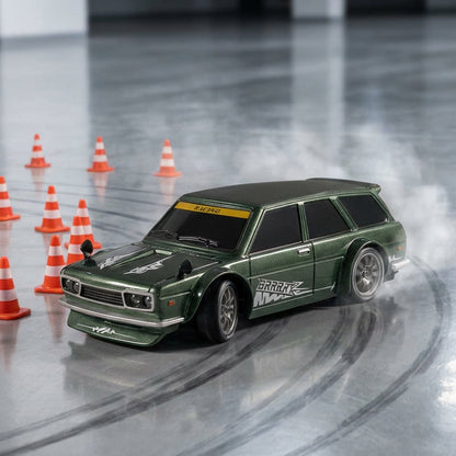 🔥Solange der Vorrat reicht 40 % Rabatt!🎉1:24 Ferngesteuertes Drift Auto mit LED Beleuchtung