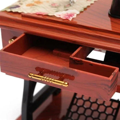 Fröhliches Neujahr! 50% auf alles 🎊⏰Mini-Nähmaschine aus Holz – Klassische Spieluhr mit zeitlosem Design 🎵