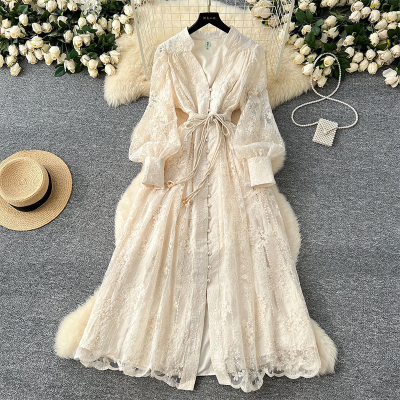 🔥Solange der Vorrat reicht 40 % Rabatt!🎉Vintage besticktes Kleid mit Laternenärmeln