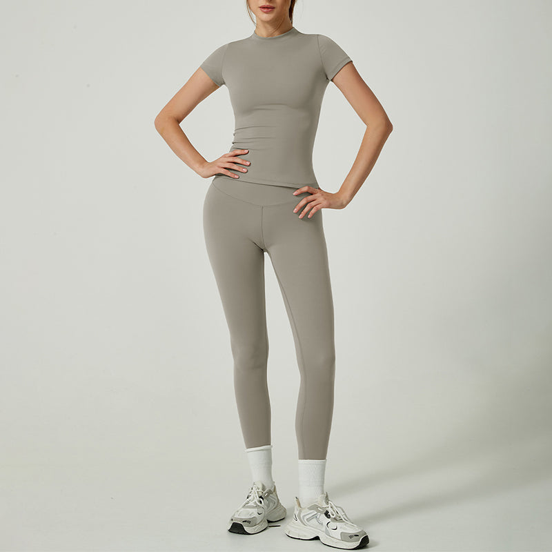 👚 60% RABATT! 🏃 Zweiteiliges Sportoutfit aus Baumwolle für Damen – Bequemes Oberteil & Leggings, Perfekt für Training & Freizeit 💪