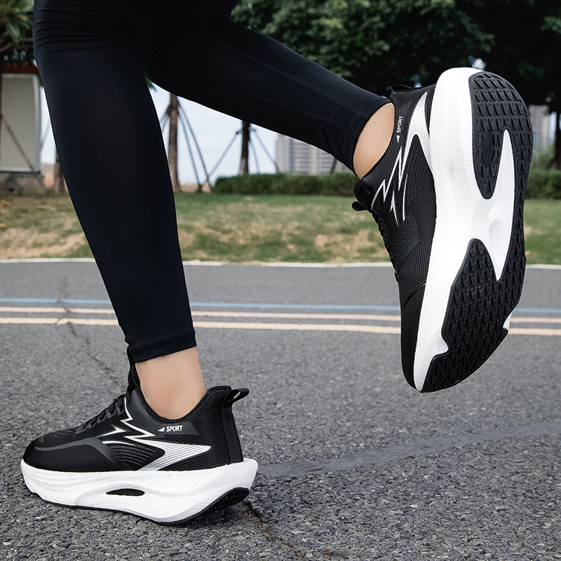 👟 50% RABATT! 🔥 Atmungsaktive Mesh-Laufschuhe mit Dämpfung – Leicht, Bequem & Perfekt für Laufen & Training 🏃
